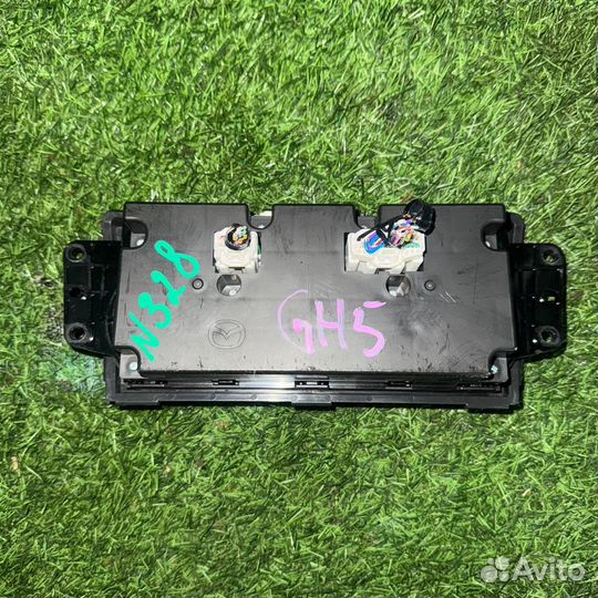 328 Блок климат контроля Mazda Atenza GH5FP 2.5