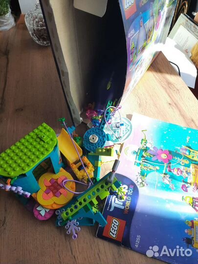 Lego Trolls World Tour Тролли Праздник в Поп-сити