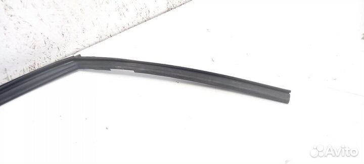 Направляющая стекла двери передней правой Mazda6GJ