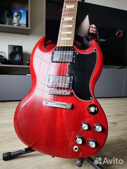 Гитара Gibson SG 61 reissue 2010 года