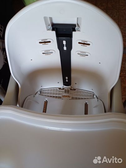 Стульчик для кормления peg perego