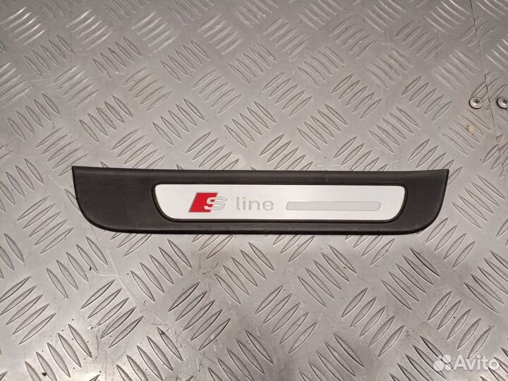 Накладка порога (внутренняя) Audi A7