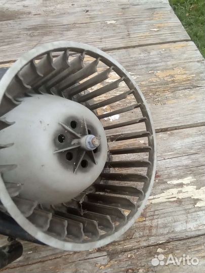 Мддвижок отопителя2109