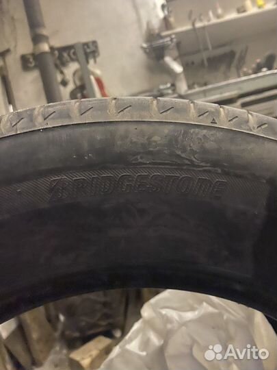 Bridgestone Alenza 001 235/60 R16