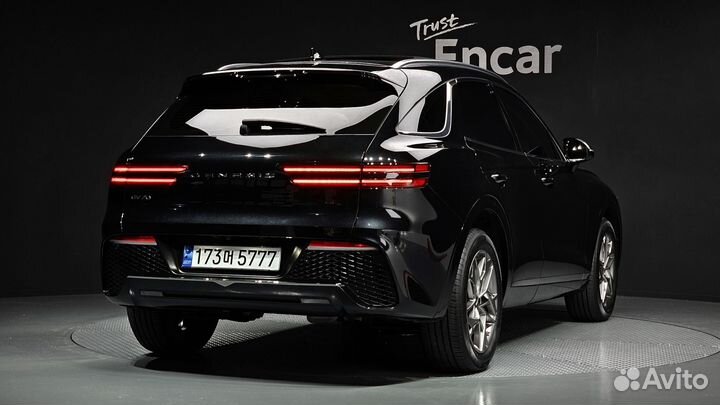 Genesis GV70 2.2 AT, 2021, 21 000 км