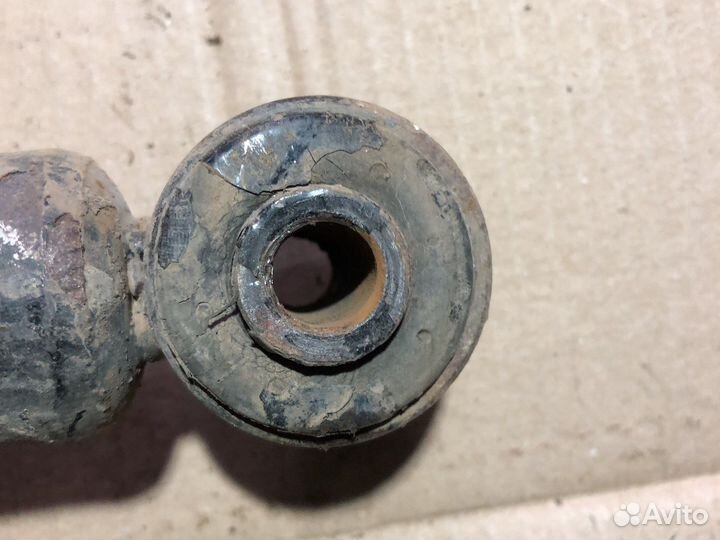 Задняя стойка Chery Fora A 516