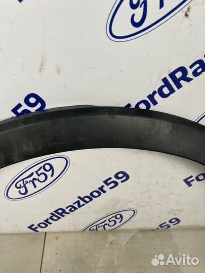 Молдинг на крыло задний левый Renault Captur J5