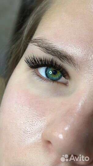 Наращивание ресниц модель