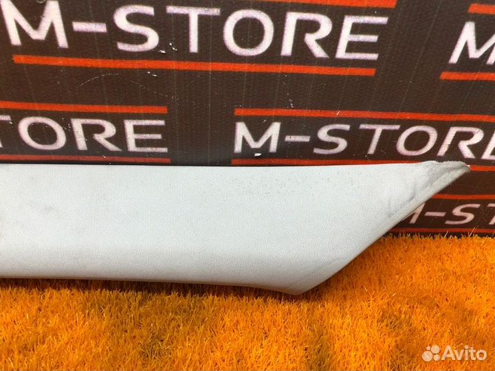 Обшивка стойки передняя левая Mercedes-Benz