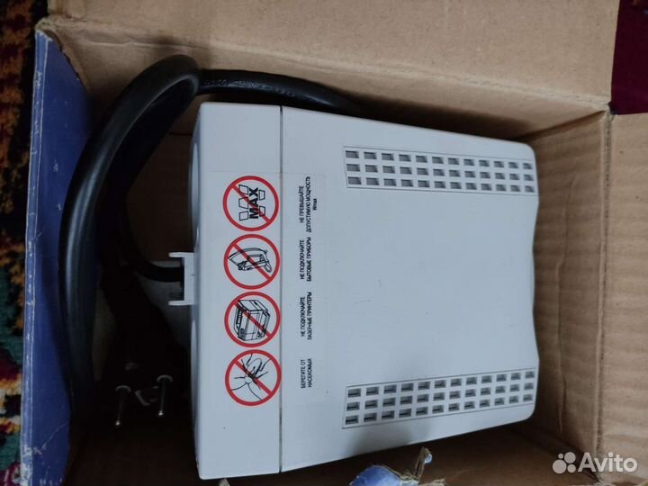 Стабилизатор напряжения