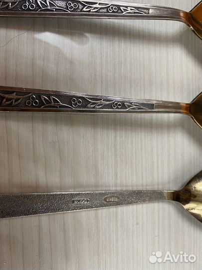 Мельхиоровые десертные ложки позолоченые