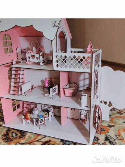 Кукольный домик с мебелью новый