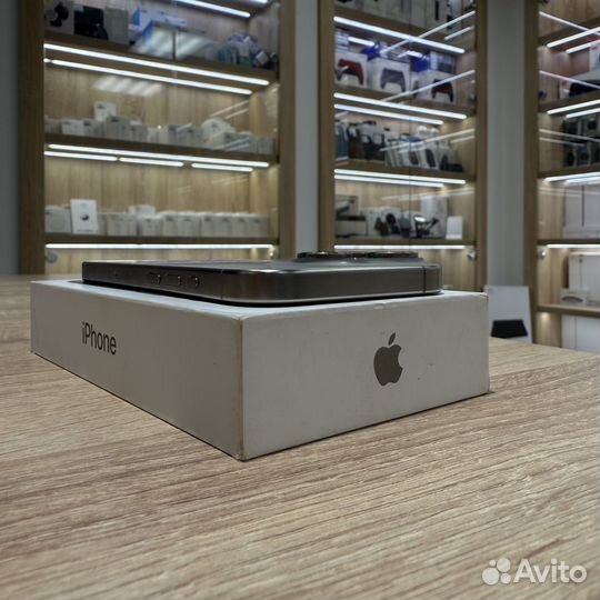 iPhone 15 Pro, 128 ГБ