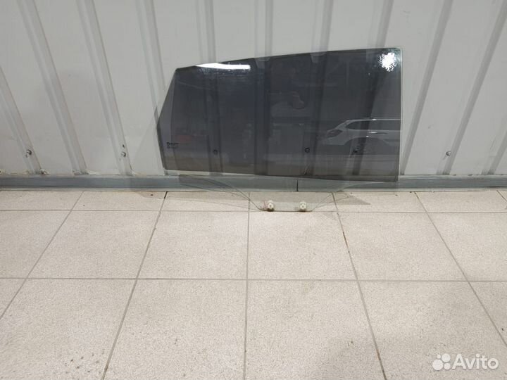 Стекло двери заднее правое Хендай Солярис Hyundai