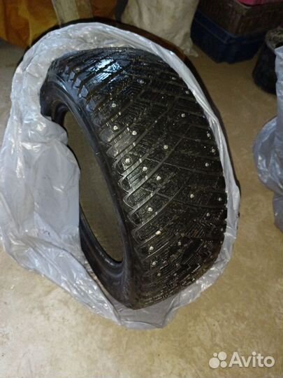 Goodyear Ultragrip Ice Arctic 215/55 R16 97T