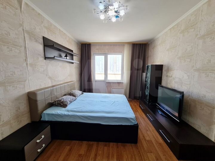 1-к. квартира, 49 м², 8/17 эт.