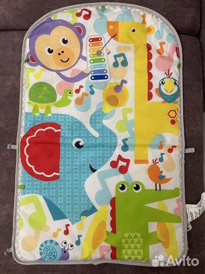 Развивающий коврик с пианино