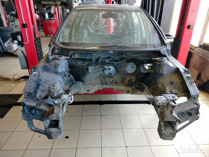 Opel Astra J 5d Опель Астра Джей Кузов в раcпил