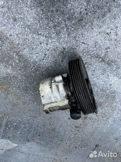 Насос Гур Renault Sandero Logan