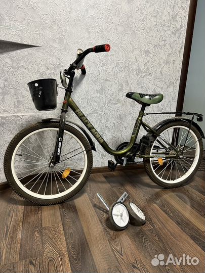 Велосипед Black Aqua 20