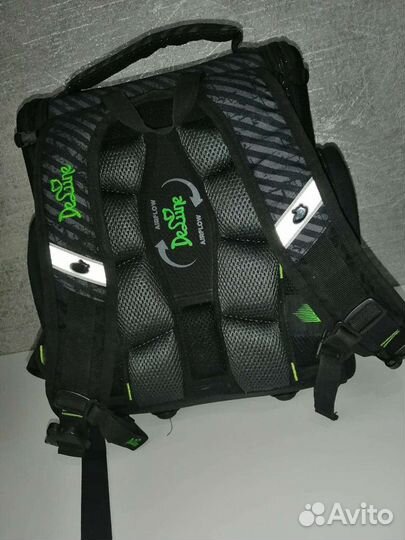 Рюкзак школьный для мальчика ортопедический