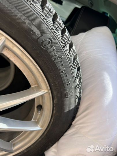 Зимние колеса Continental в сборе 205/50R17