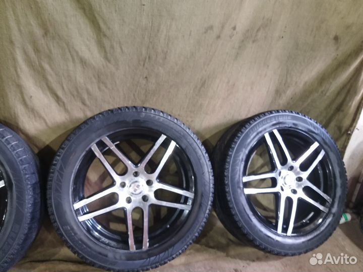 Bridgestone Blizzak Revo2 225/55 R18