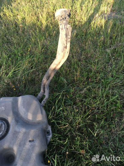 Топливный бак Renault Logan