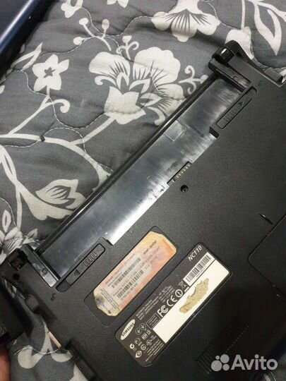 Samsung ноутбук на запчасти