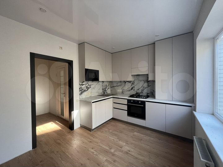 1-к. квартира, 40 м², 2/5 эт.