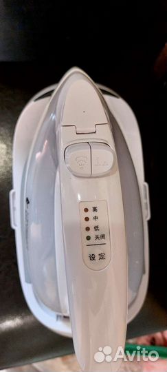 Утюг беспроводной