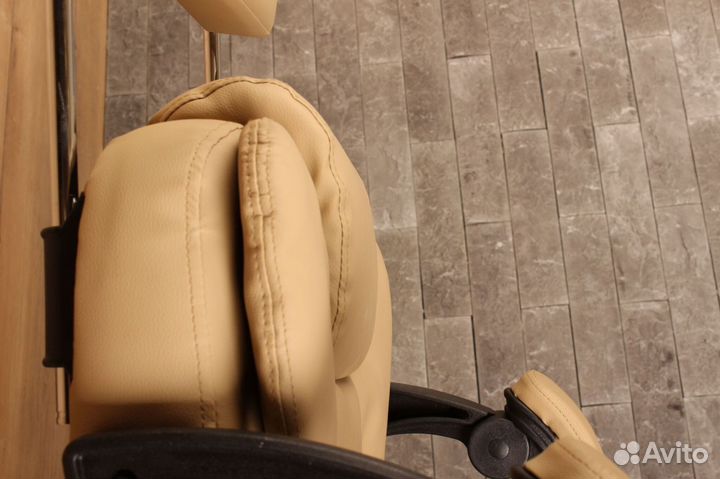 Компьютерное игровое кресло геймерское с массажем