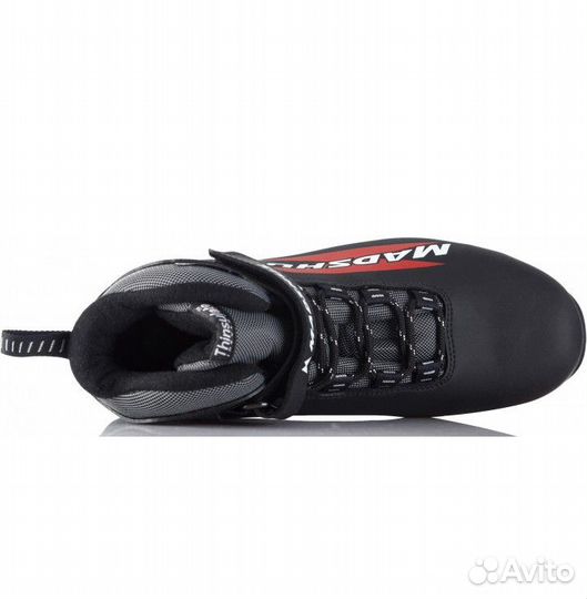 Ботинки лыжные новые 42-43