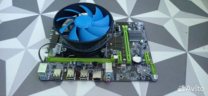 Комплект LGA2011:X79+Xeon E5-2650V2+8GB DDR3