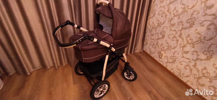 Детская коляска 3 в 1