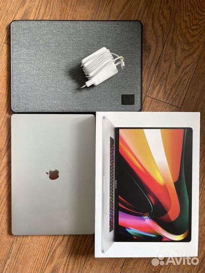 MacBook Pro 16