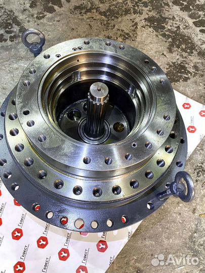 Редуктор хода Hyundai 31N6-40041