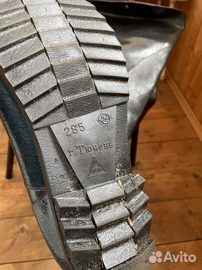 Сапоги резиновые болотные