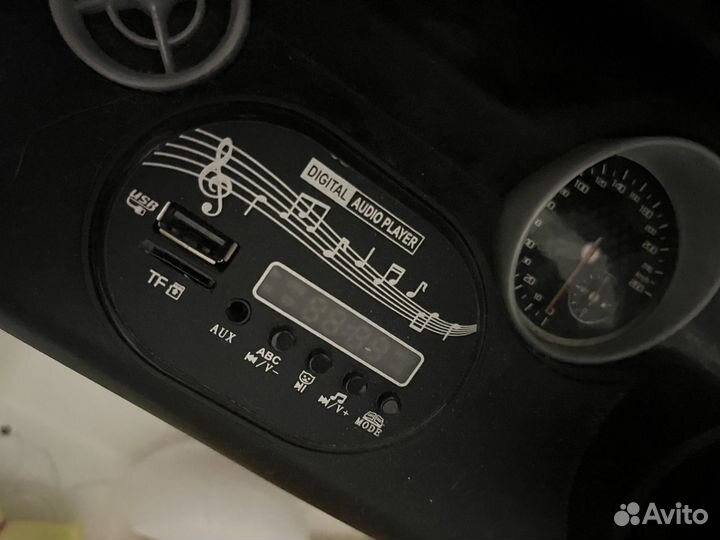 Детский электромобиль бу