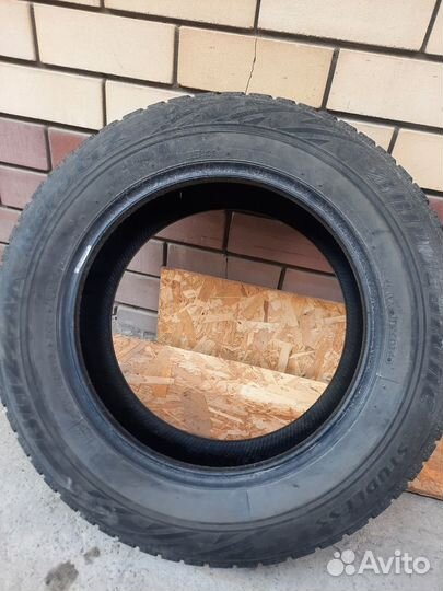 Bridgestone Blizzak Revo GZ 205/65 R16