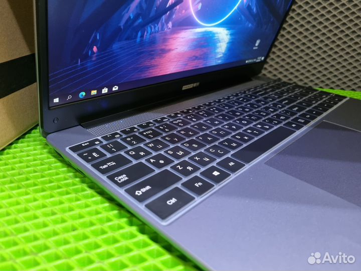 Ноутбук 16.1