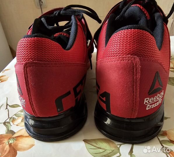 Продам кроссовки (штангетки) Reebok