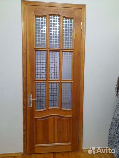Двери межкомнатные деревянные