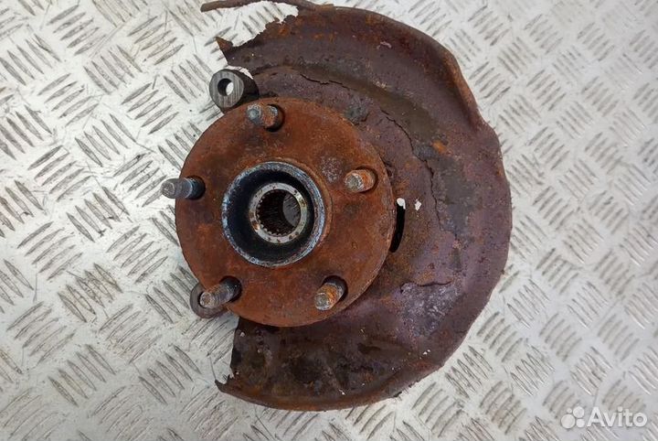 Цапфа/кулак поворотный передний левый Toyota Picni