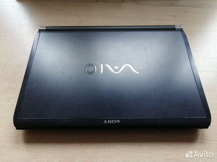 Ноутбук Sony Vaio vgn-tt1rwn