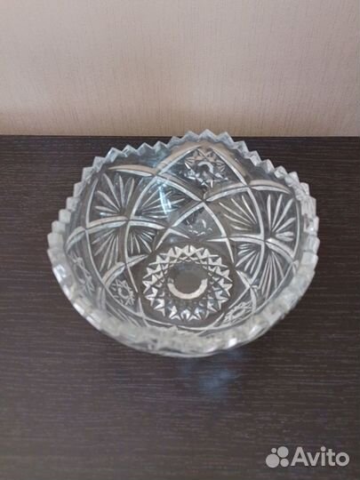 Хрустальная салатница и хрустальная конфетница