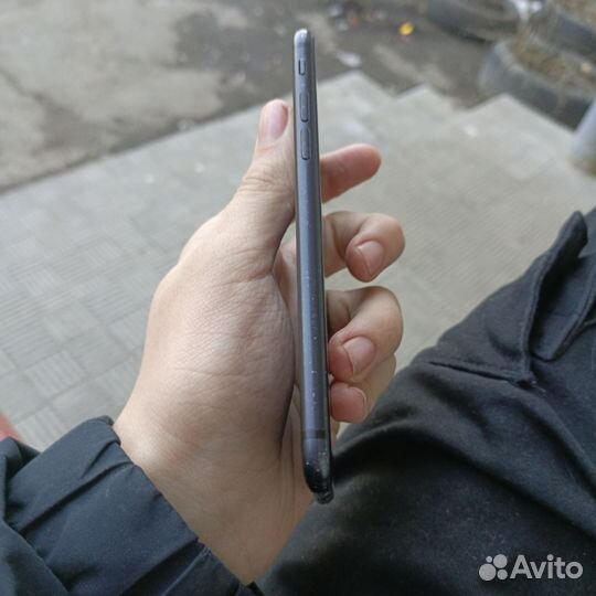iPhone 7, 128 ГБ