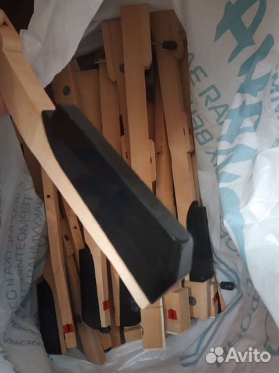 Детали, клавиши от советского пианино