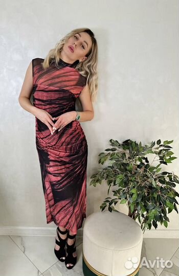 Платье женское