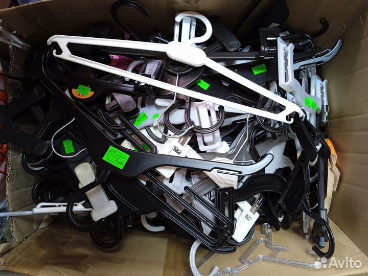 Плечики детские